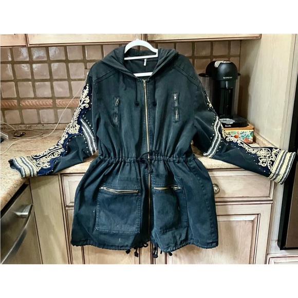 Free People Military Quills Golden Jacket Hood Embellished Black Gold - Picture 2 of 8